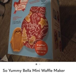 BUNDLE OF TWO SO YUMMY MINi WAFFLE makers